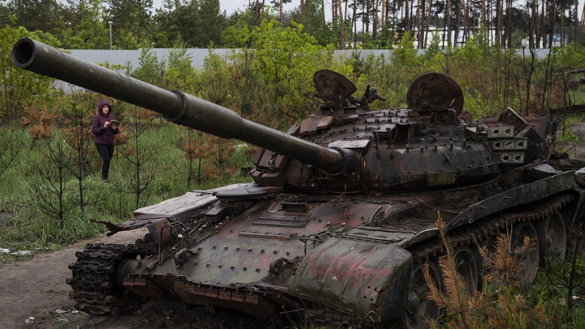 Rusku chybějí tanky, tvrdí expert